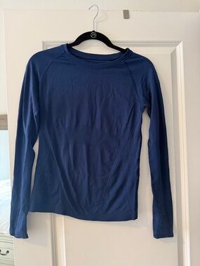 Athleta Long Sleeve Crew Neck Top - Navy Blue